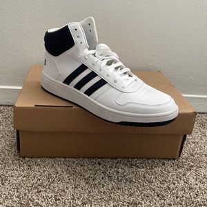 Adidas’s HOOPS 2.0 Mid